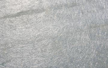 Field Head laminate fibreglass or shingles?